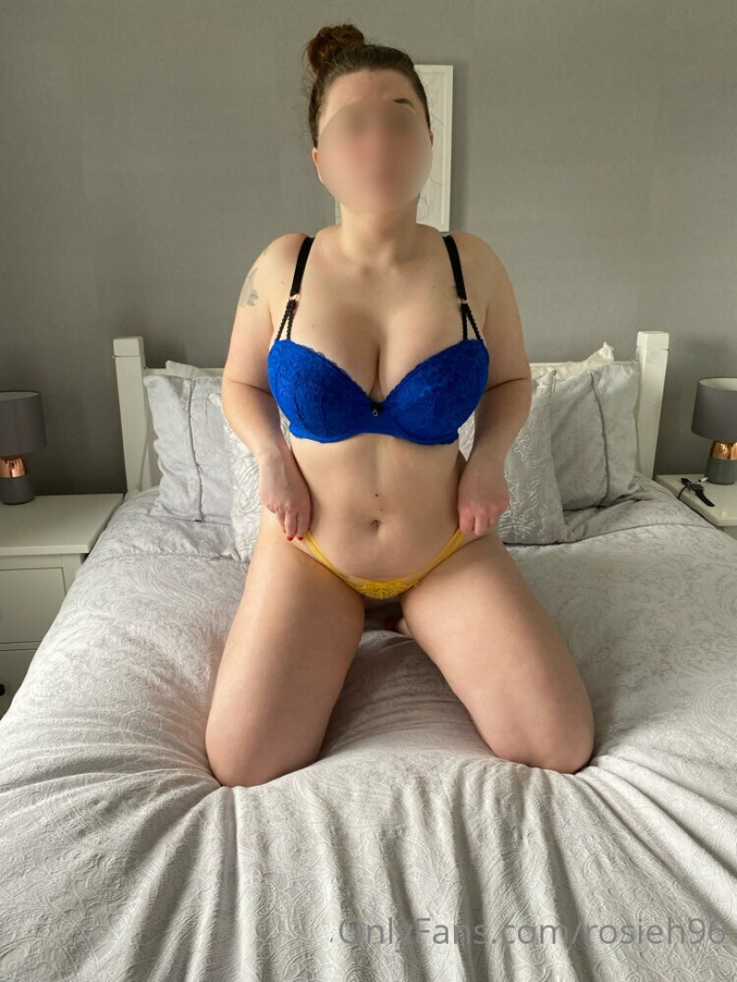 Photo by mombodrosie published on October 24,2023 21:06:31 - BestThots