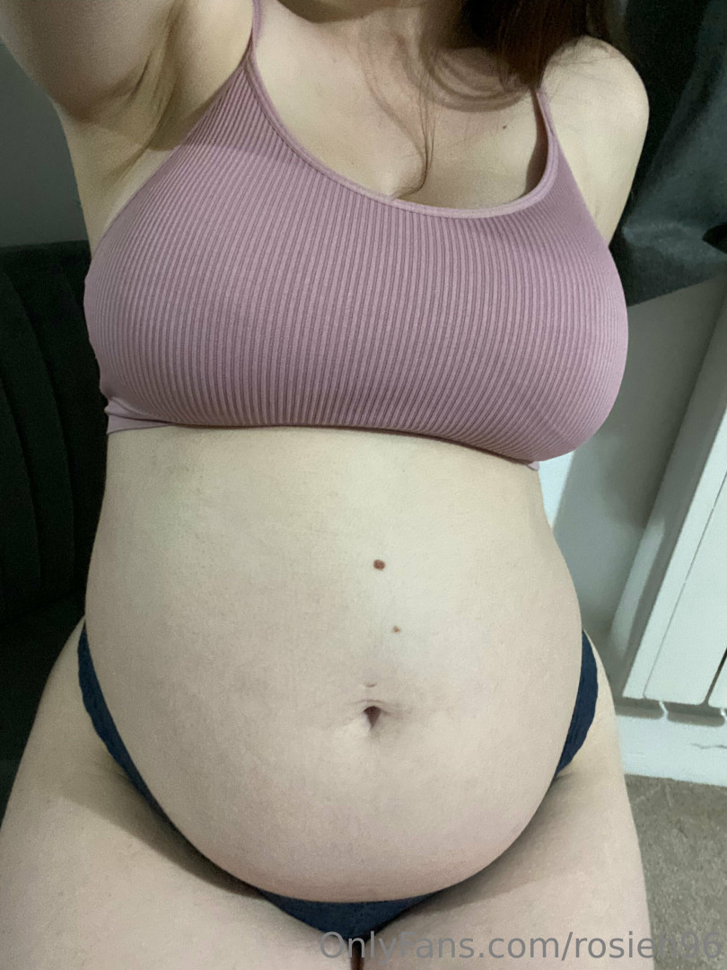 Photo by mombodrosie published on October 24,2023 21:10:45 - BestThots