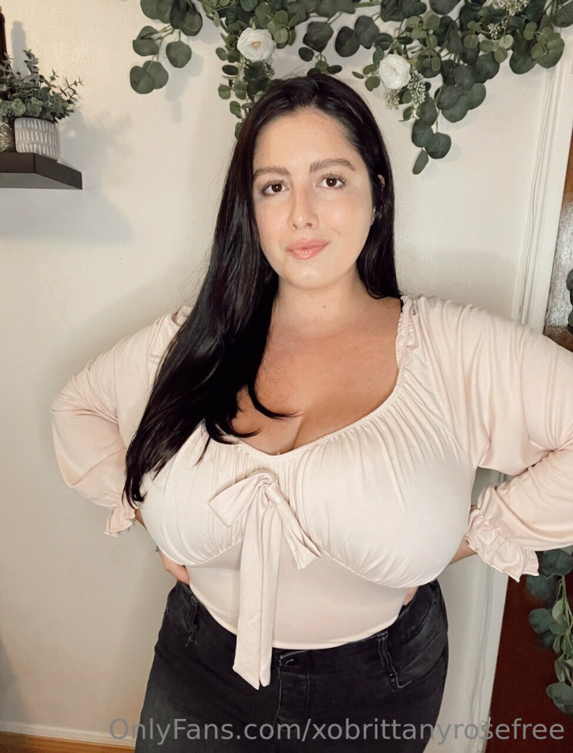 Photo by xobrittanyrosefree published on June 30,2023 13:10:25 - BestThots
