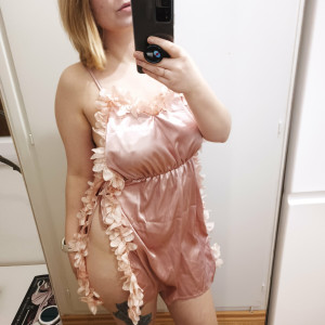 aimufreelia #2864461