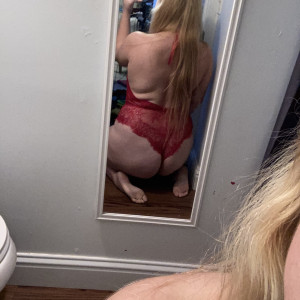 catiepeachwood #1927876