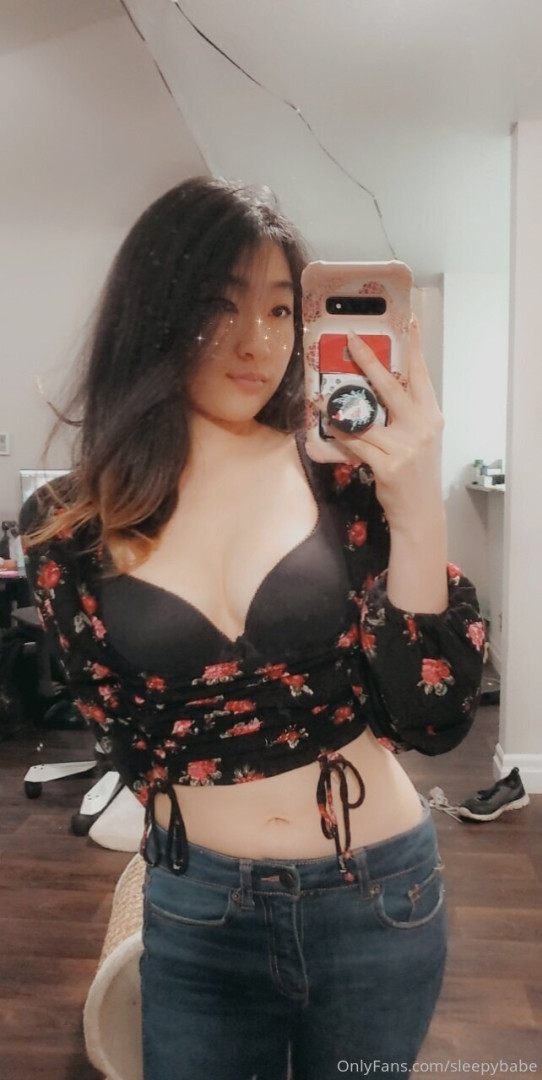 Photo by sleepybabe published on May 17,2023 22:31:31 - BestThots