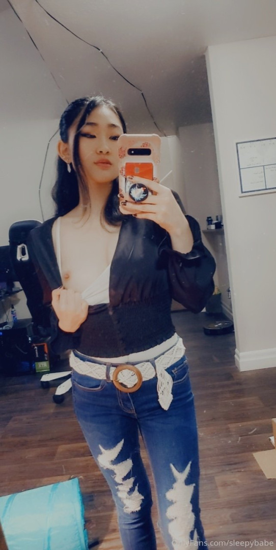 Photo by sleepybabe published on May 17,2023 22:34:19 - BestThots