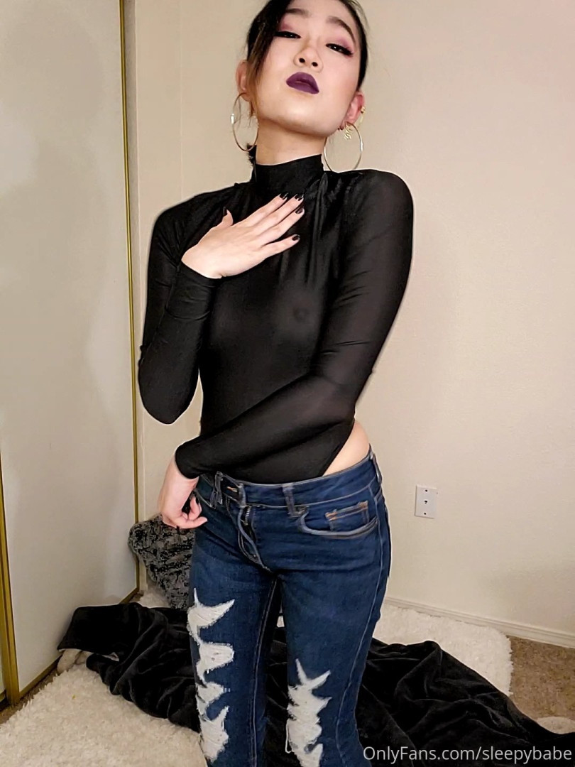 Photo by sleepybabe published on May 17,2023 22:45:03 - BestThots