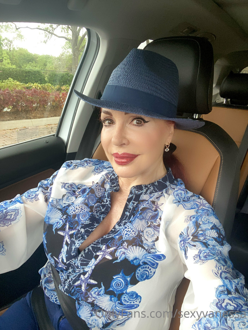 Photo by sexyvanessa published on October 24,2023 15:17:01 - BestThots