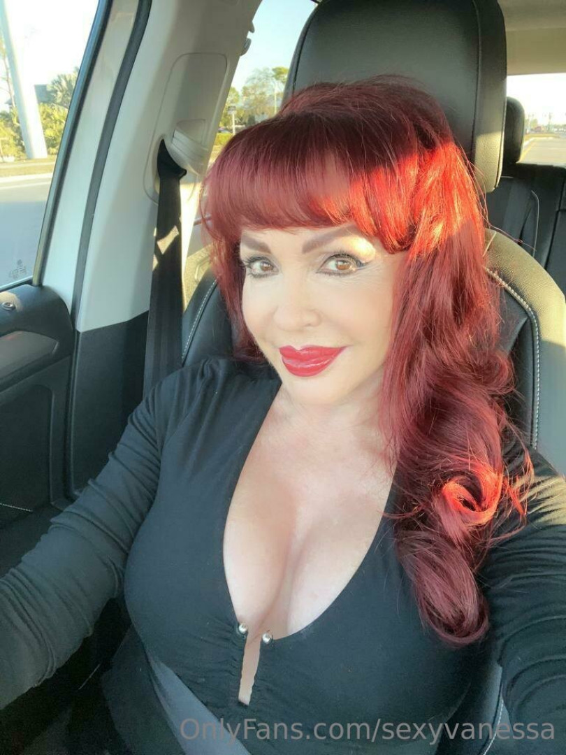 Photo by sexyvanessa published on October 24,2023 15:17:07 - BestThots