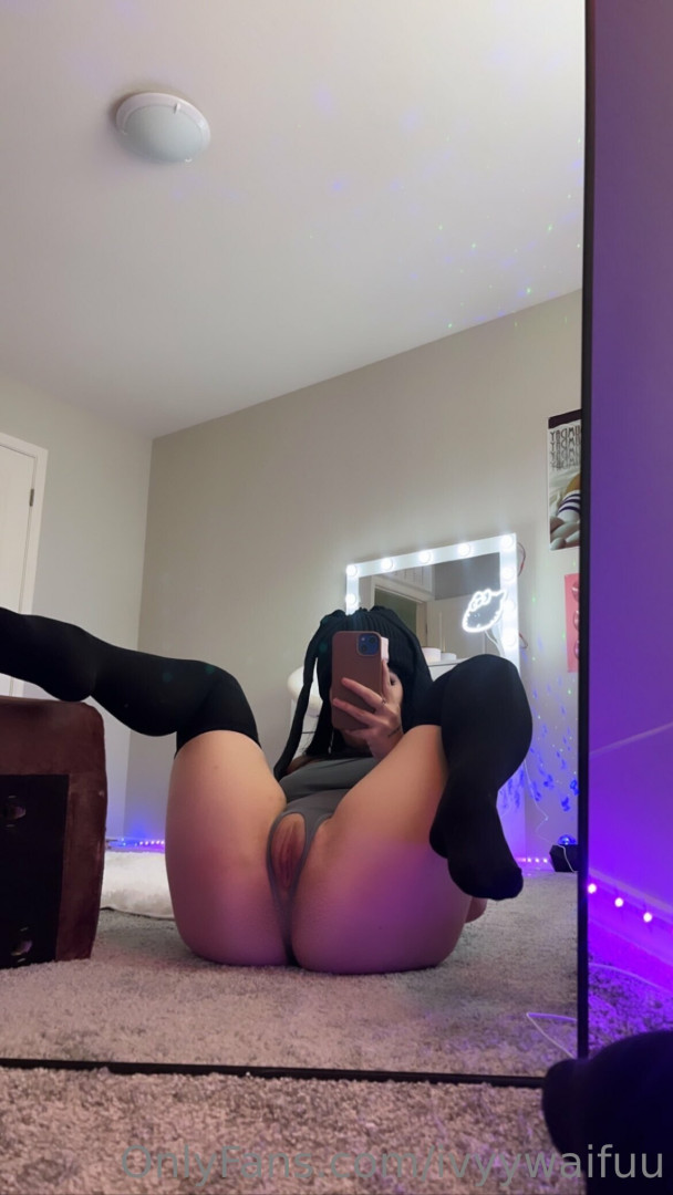 Photo by ivyywaifuu published on August 29,2023 22:51:30 - BestThots