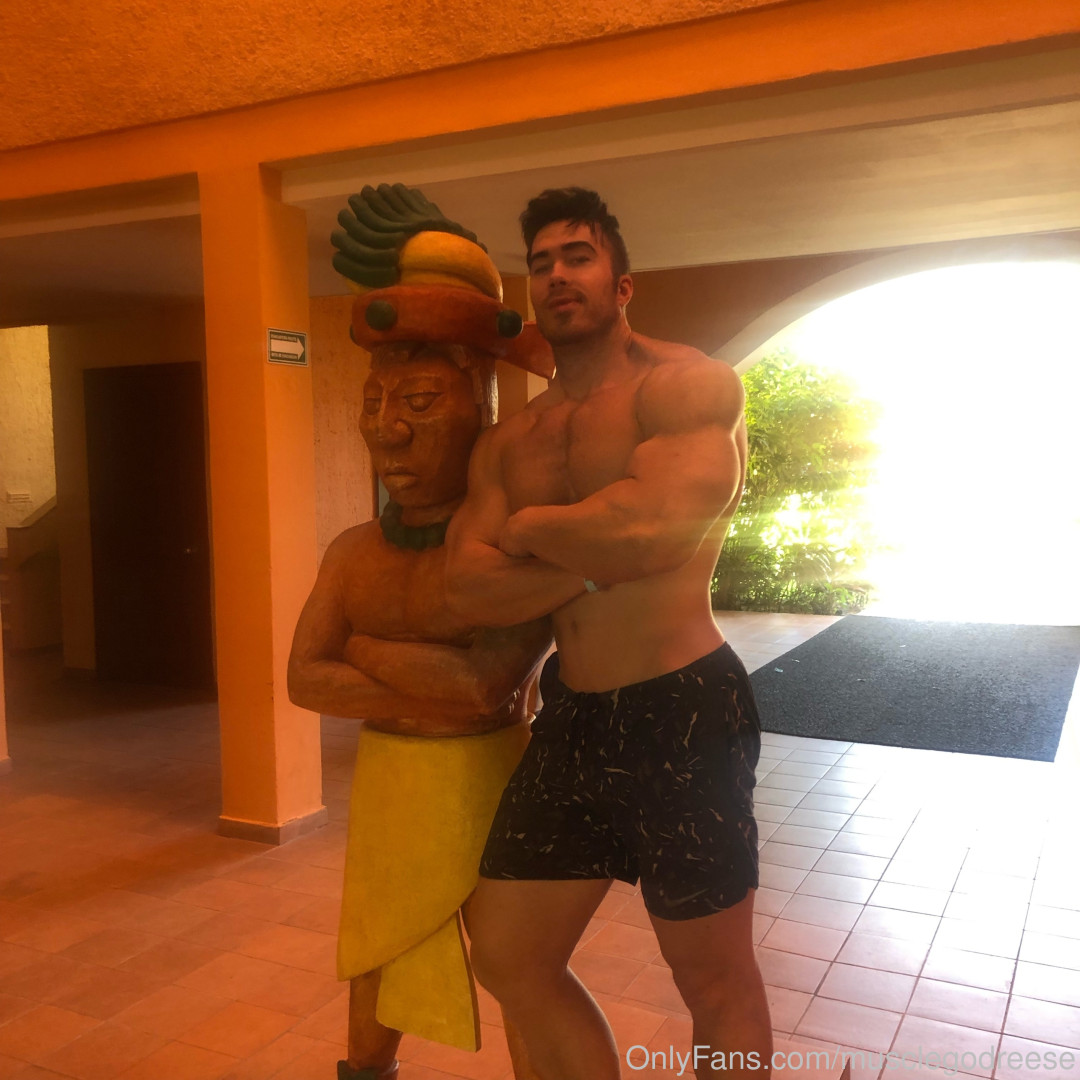 Photo by reesexxxl published on October 24,2023 15:19:44 - BestThots