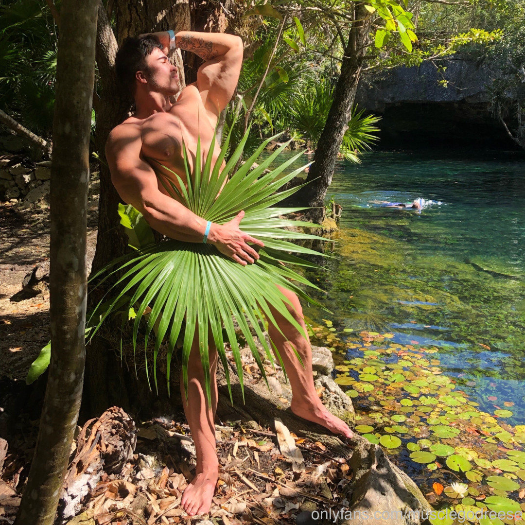 Photo by reesexxxl published on October 24,2023 15:21:28 - BestThots