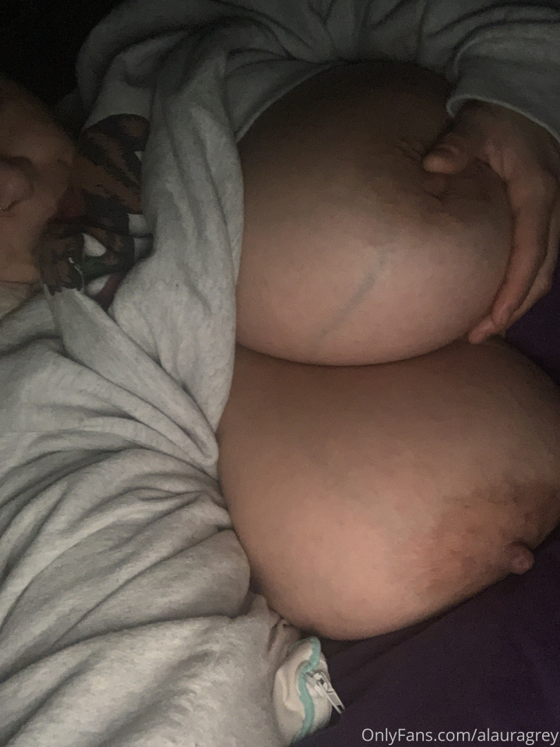 Photo by alauragrey published on November 19,2023 22:43:36 - BestThots