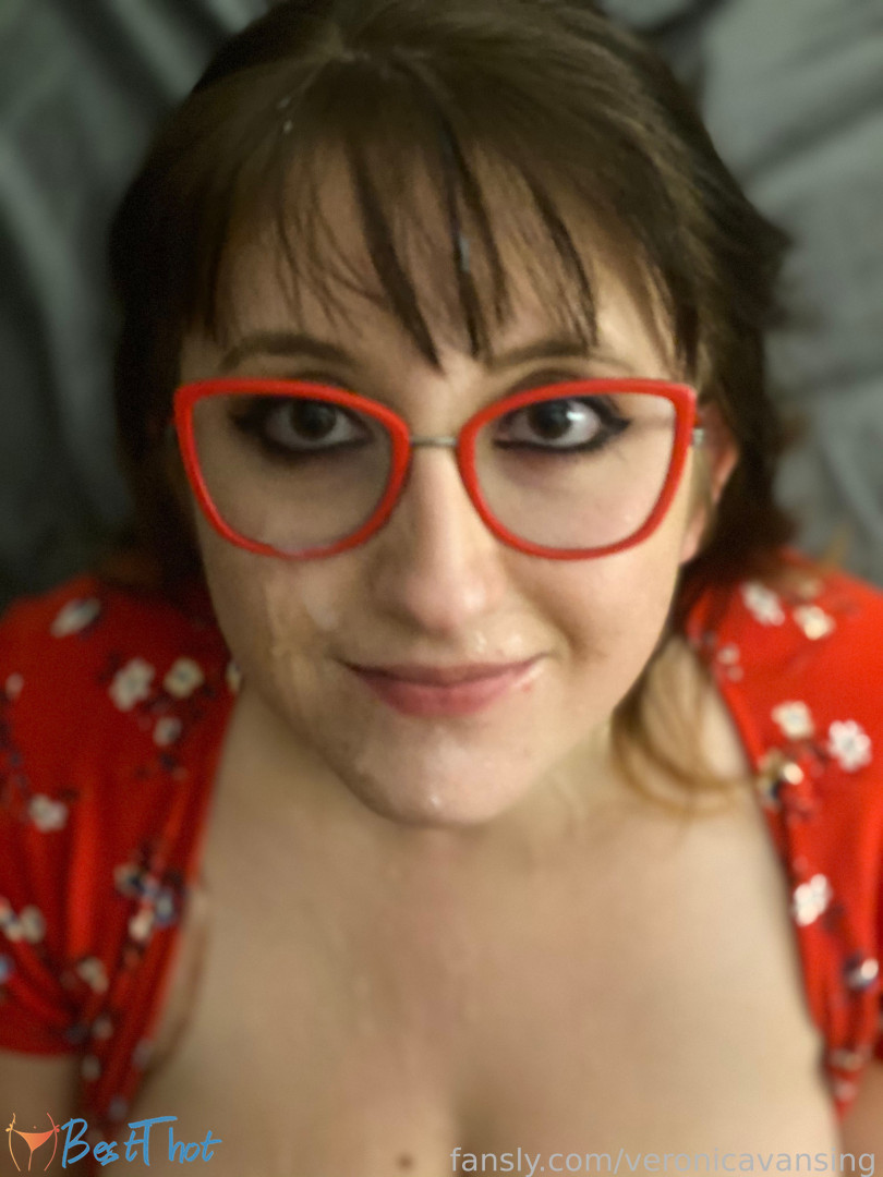 veronicavansing #9784496