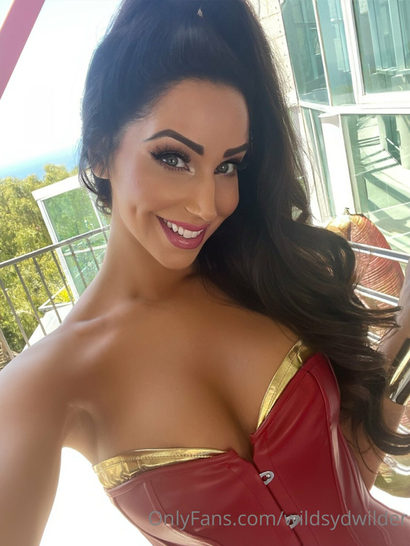 Photo by wildsydwilder published on October 24,2023 15:42:22 - BestThots