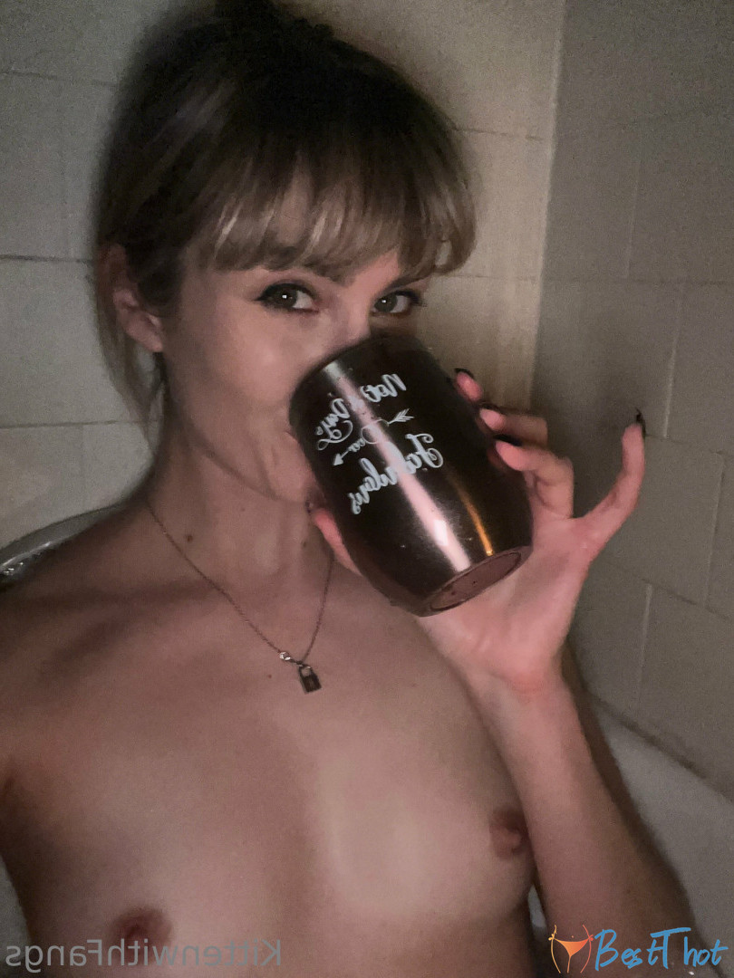 kittenwithfangsfree #9450679