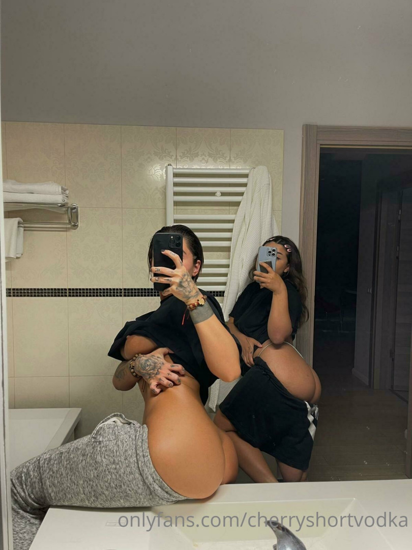 Photo by babe_cherry published on November 5,2023 05:17:14 - BestThots