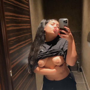 babe_cherry #8303714