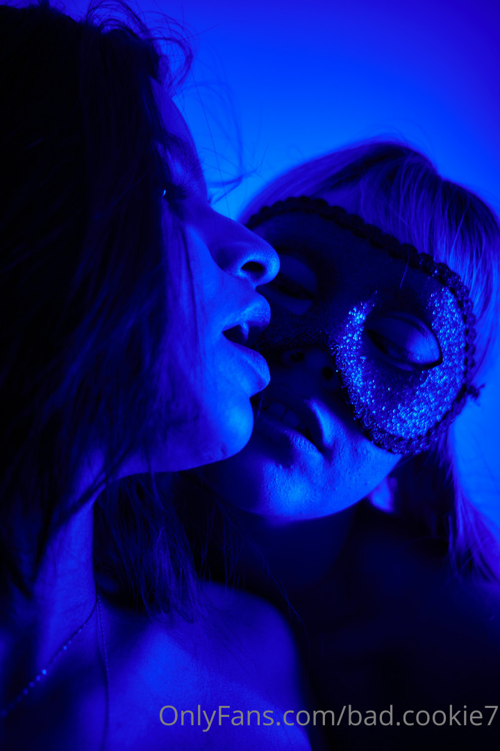 Photo by bad.cookie published on November 2,2023 23:21:11 - BestThots