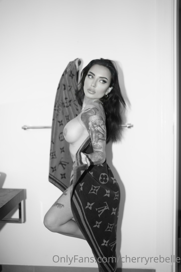 Photo by cherryrebelle published on October 31,2023 15:24:49 - BestThots