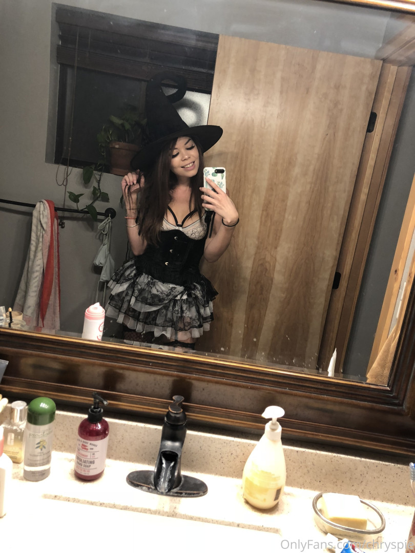 Photo by chryspie published on October 31,2023 15:14:37 - BestThots