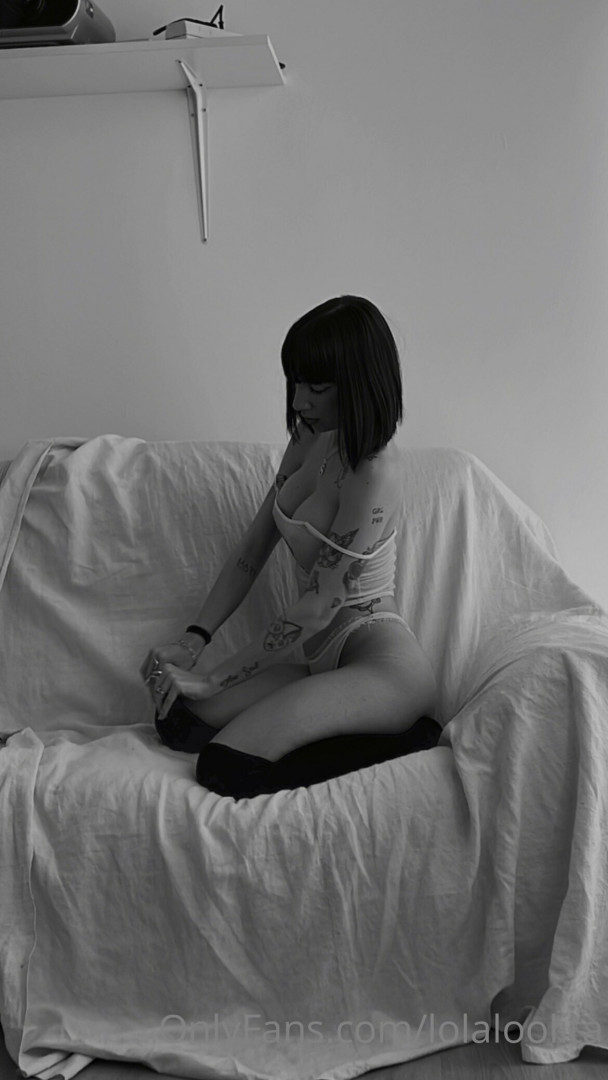 Photo by cleos8 published on October 31,2023 11:41:07 - BestThots