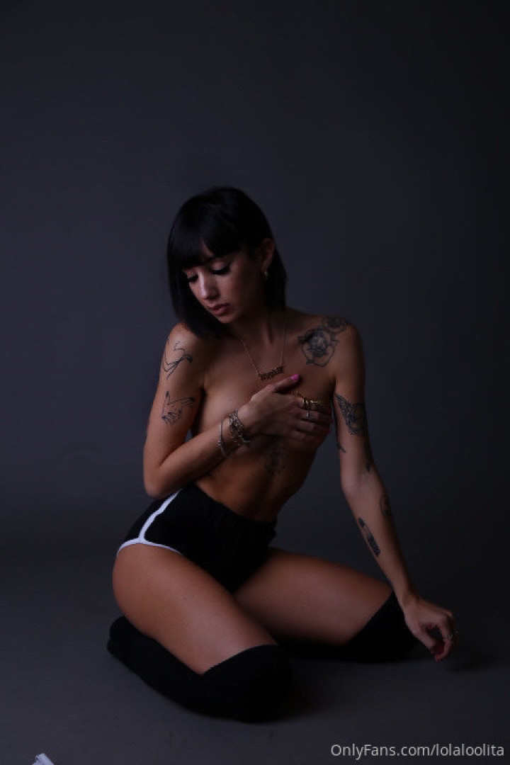 Photo by cleos8 published on October 31,2023 11:41:54 - BestThots