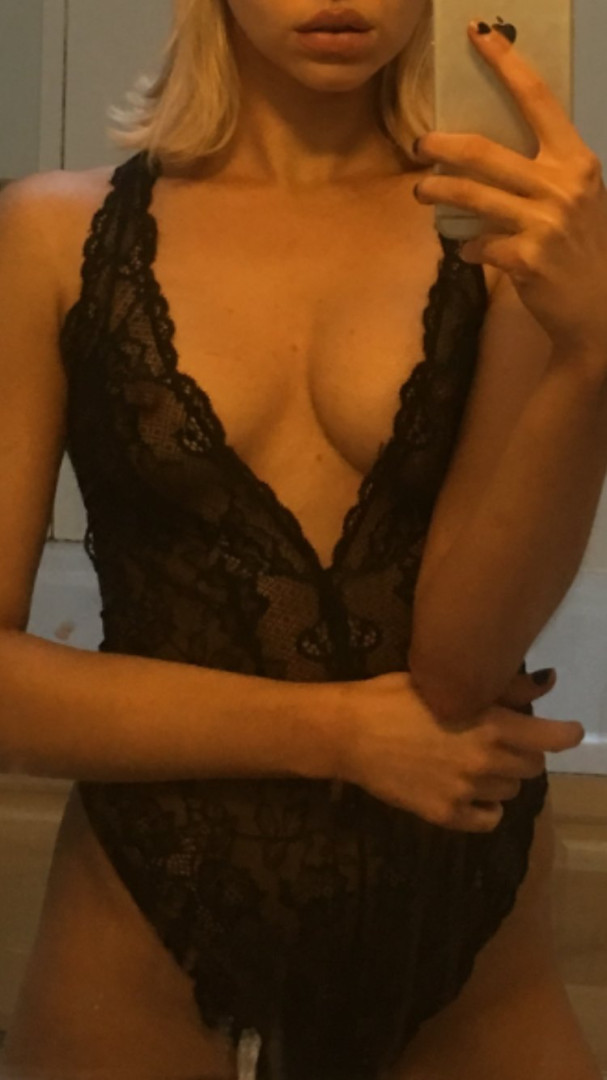 Photo by cutebbygirl27 published on October 31,2023 06:13:20 - BestThots