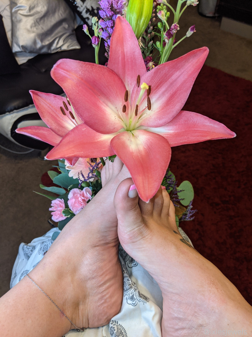 Photo by dixiesjewels published on October 31,2023 04:54:40 - BestThots