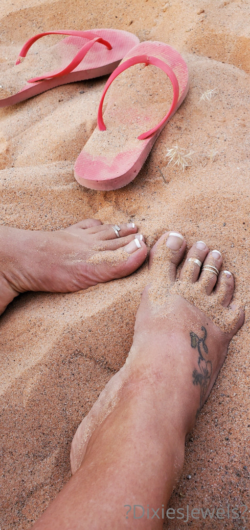 Photo by dixiesjewels published on October 31,2023 04:56:47 - BestThots