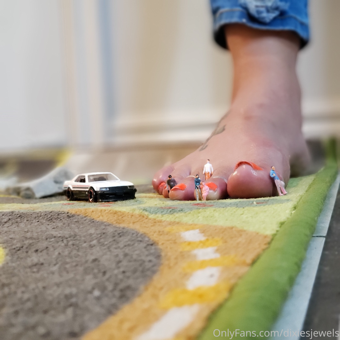 Photo by dixiesjewels published on October 31,2023 04:57:33 - BestThots