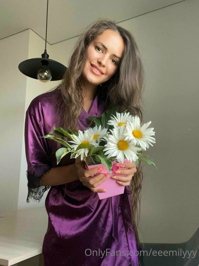 Photo by eeemilyyy published on October 31,2023 03:36:57 - BestThots