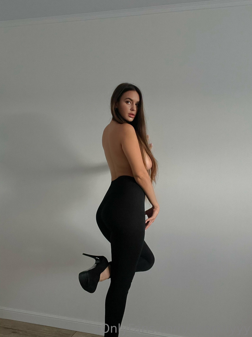 Photo by eeemilyyy published on October 31,2023 03:37:35 - BestThots