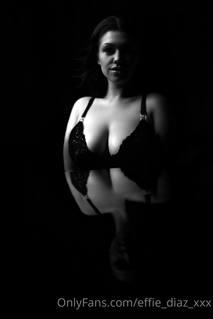 Photo by effiediazx published on October 31,2023 03:33:03 - BestThots