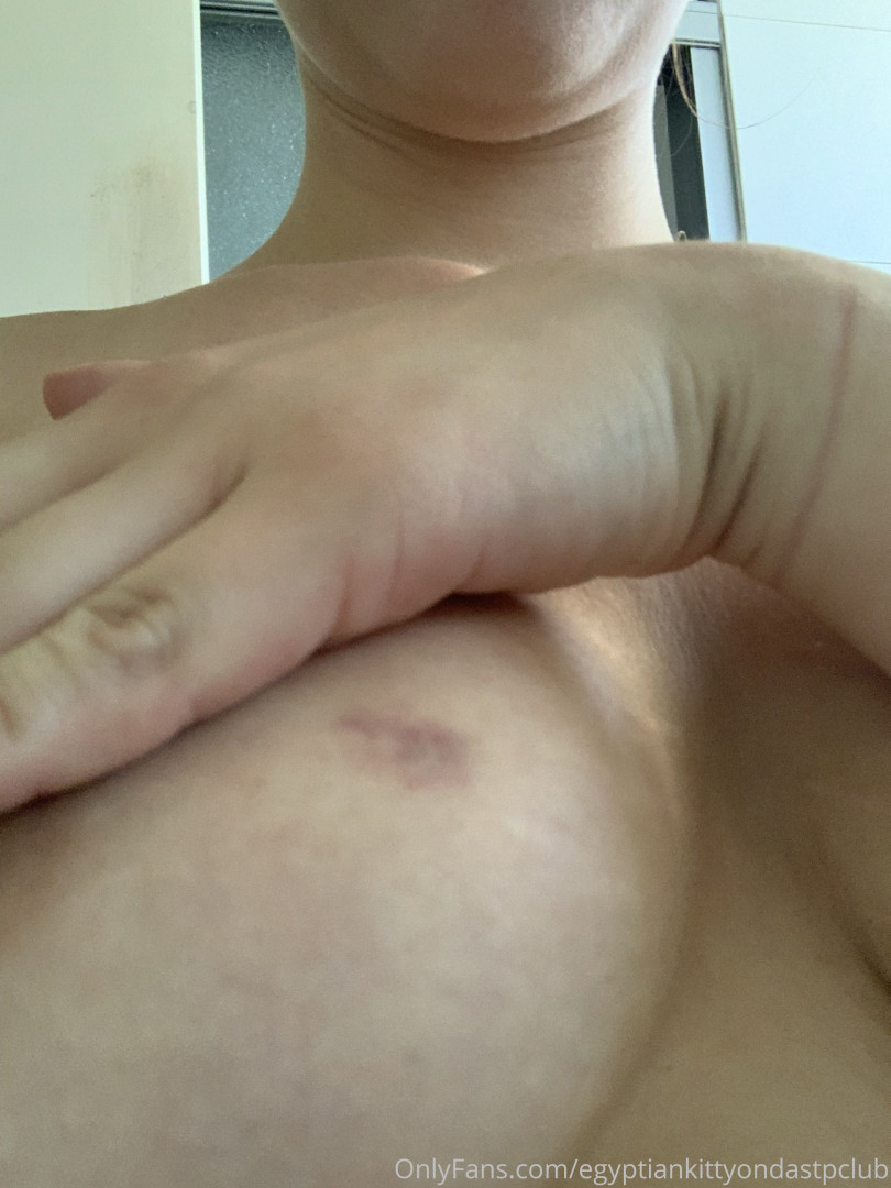 Photo by egyptiankittyondastpclub published on October 31,2023 03:17:58 - BestThots