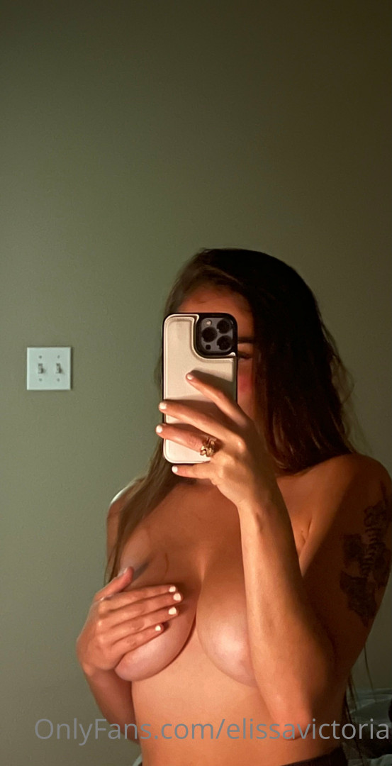 Photo by elissavictoria published on October 31,2023 02:52:29 - BestThots