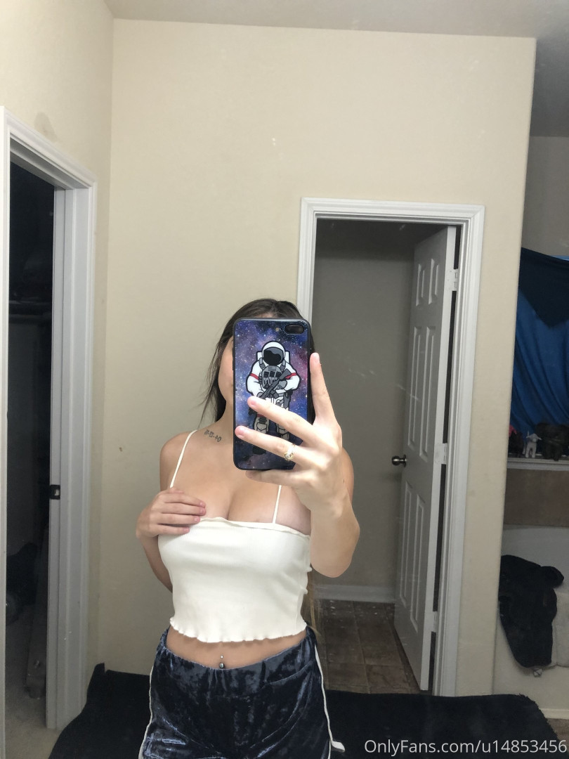 Photo by elissavictoria published on October 31,2023 02:52:40 - BestThots