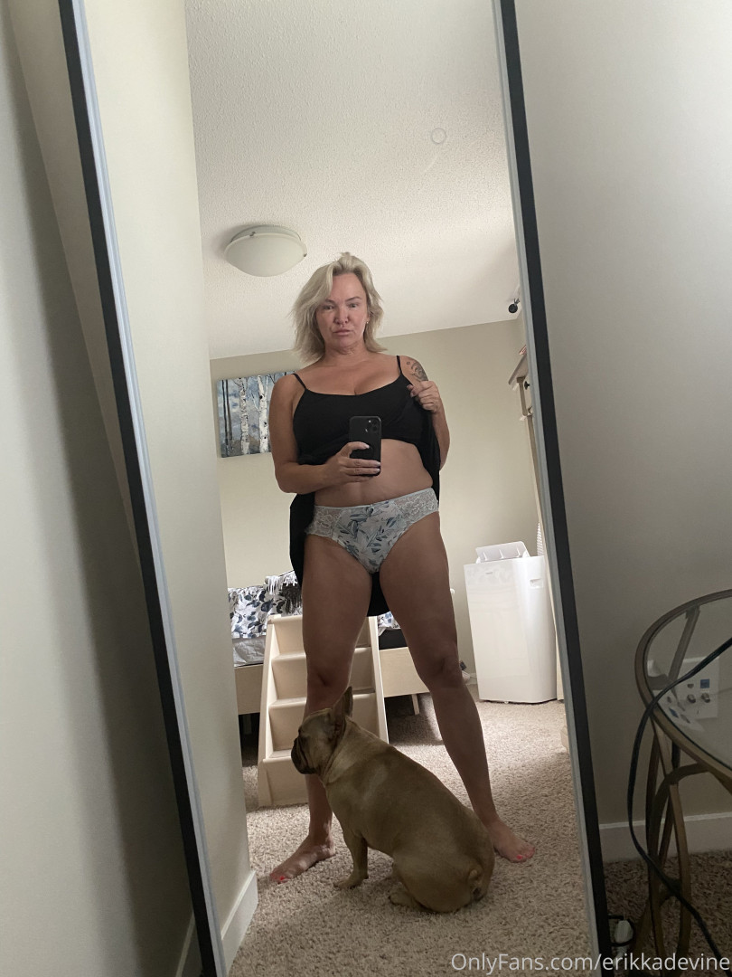 Photo by erikkadevine published on October 31,2023 01:42:50 - BestThots