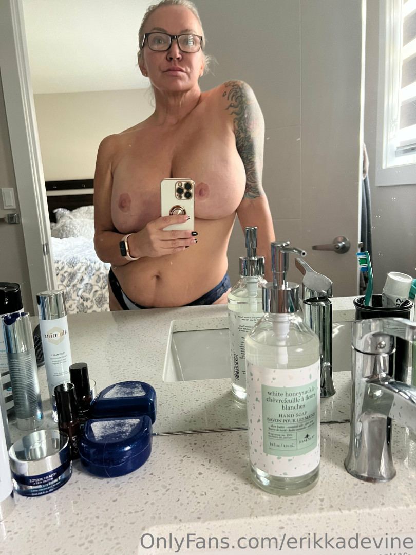 Photo by erikkadevine published on October 31,2023 01:48:38 - BestThots