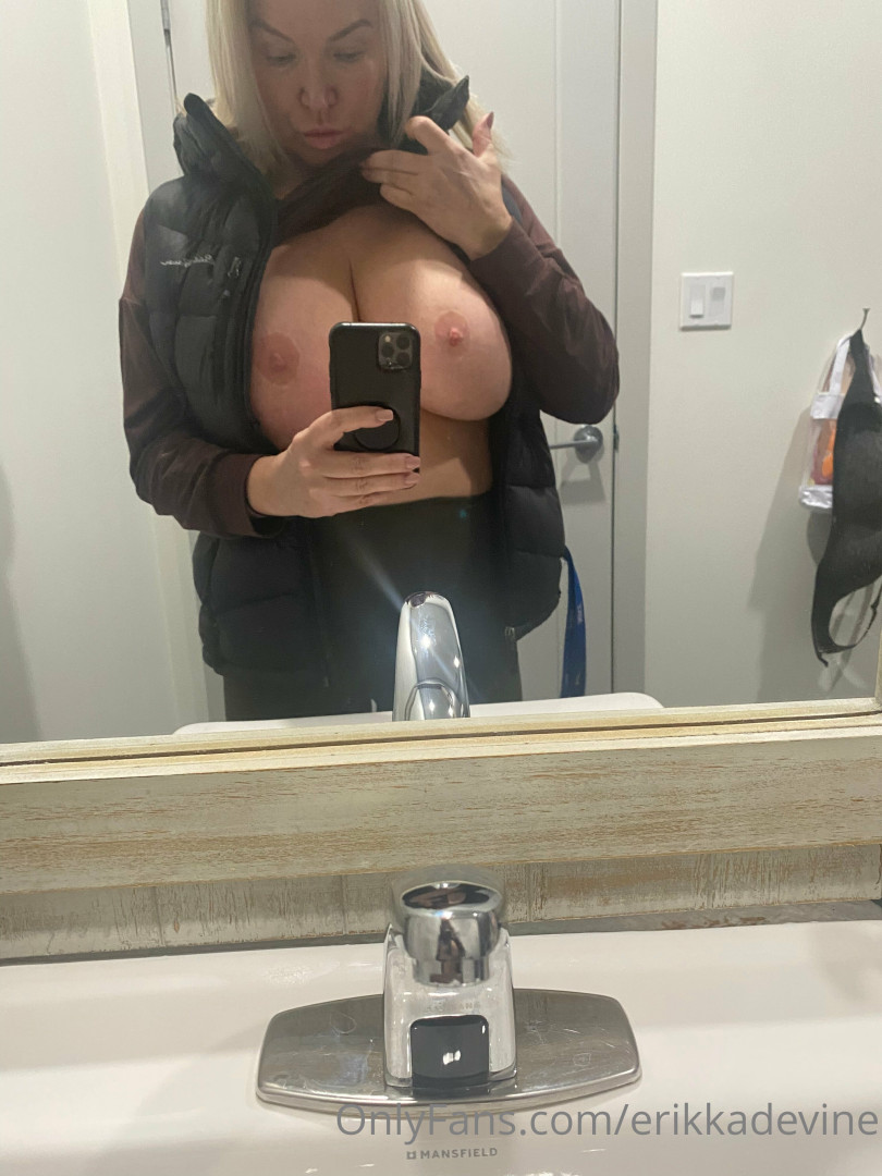 Photo by erikkadevine published on October 31,2023 01:49:57 - BestThots