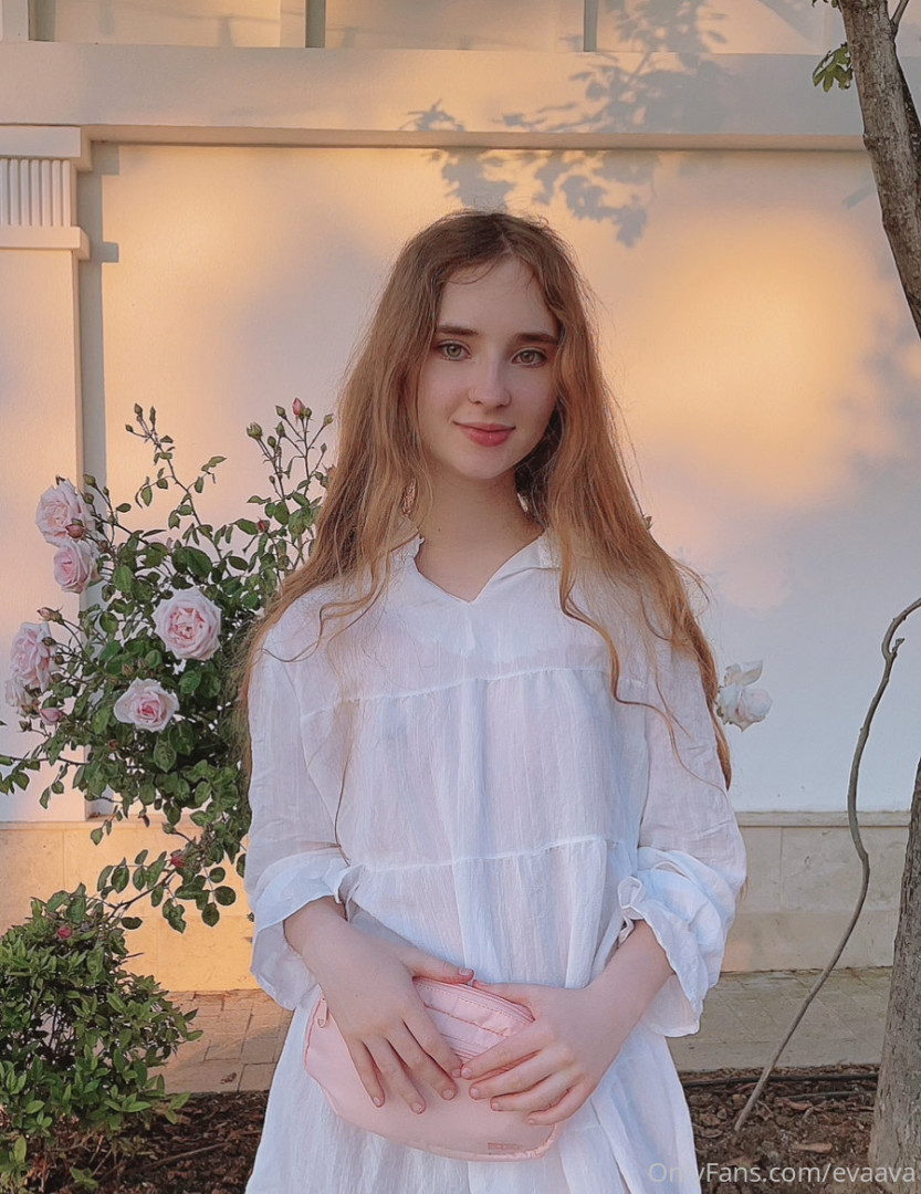 Photo by evaava published on October 31,2023 00:19:18 - BestThots