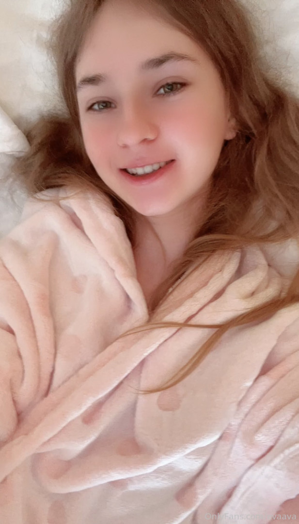 Photo by evaava published on October 31,2023 00:20:37 - BestThots