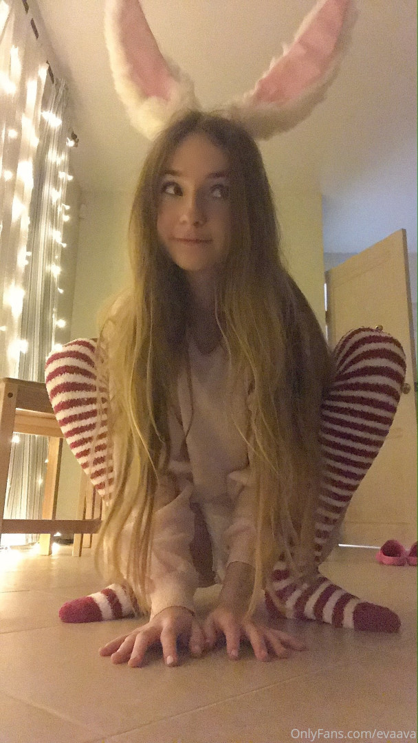 Photo by evaava published on October 31,2023 00:27:05 - BestThots