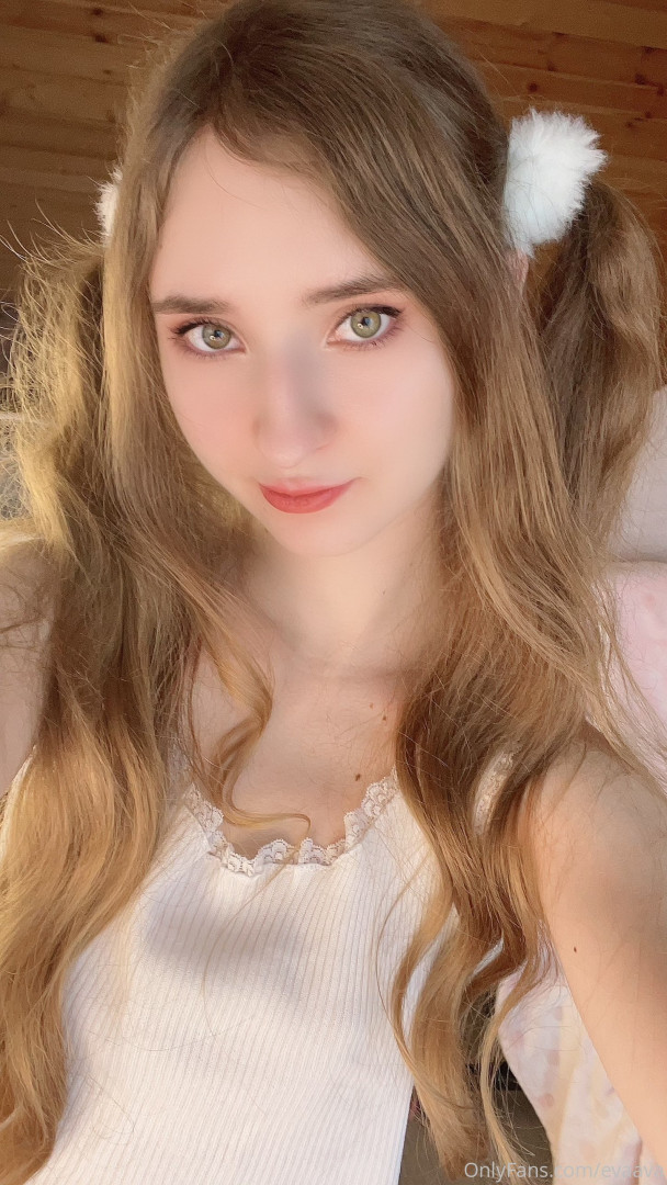 Photo by evaava published on October 31,2023 00:30:30 - BestThots