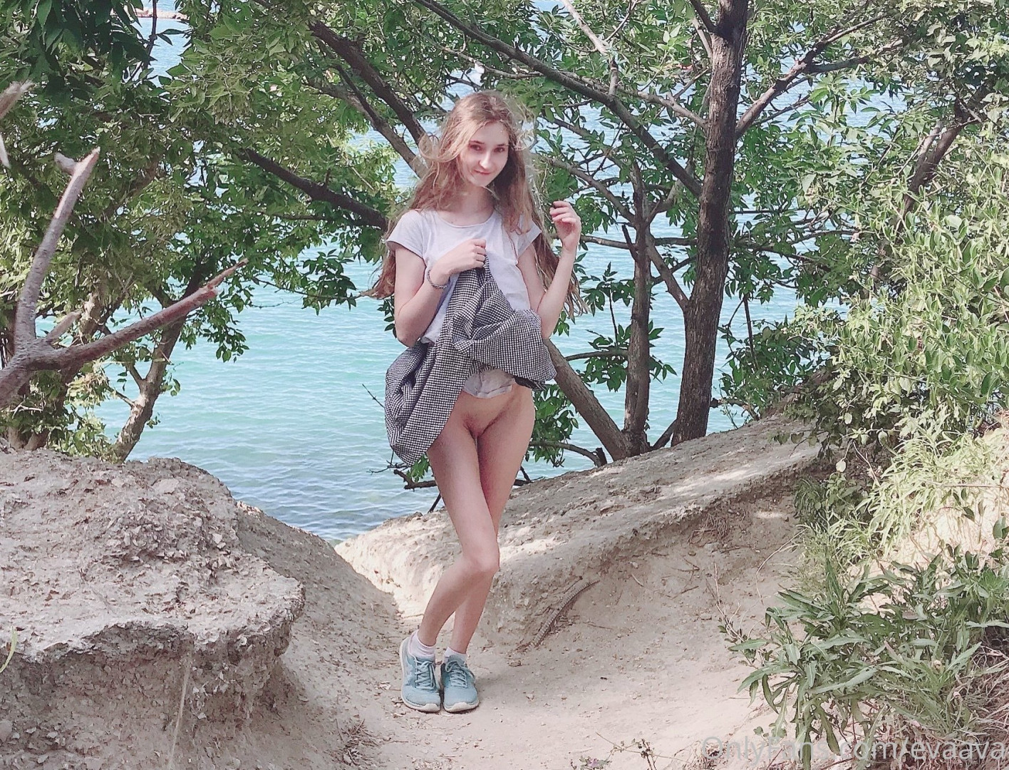 Photo by evaava published on October 31,2023 00:32:42 - BestThots