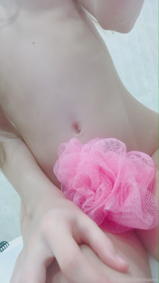 Photo by evaava published on October 31,2023 00:33:00 - BestThots