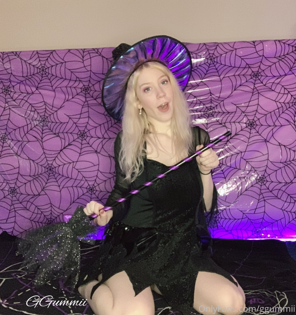 Photo by thegigisweets published on October 30,2023 21:32:49 - BestThots