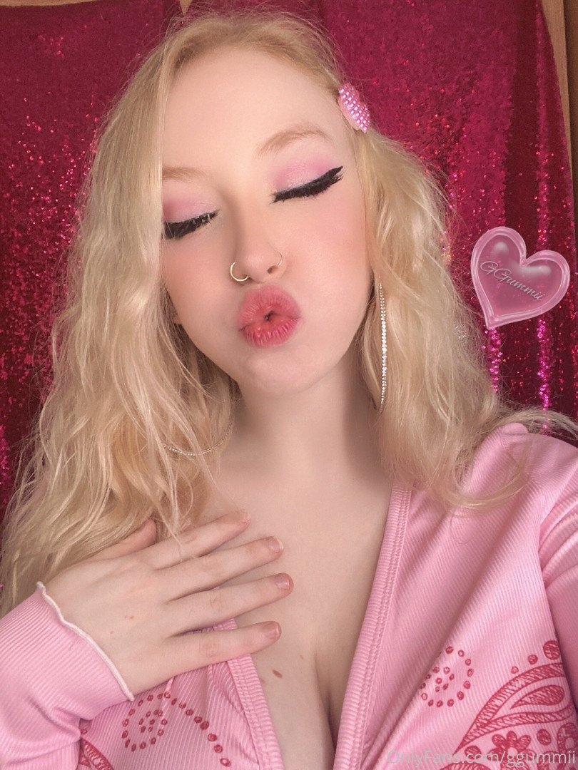 Photo by thegigisweets published on October 30,2023 21:32:54 - BestThots