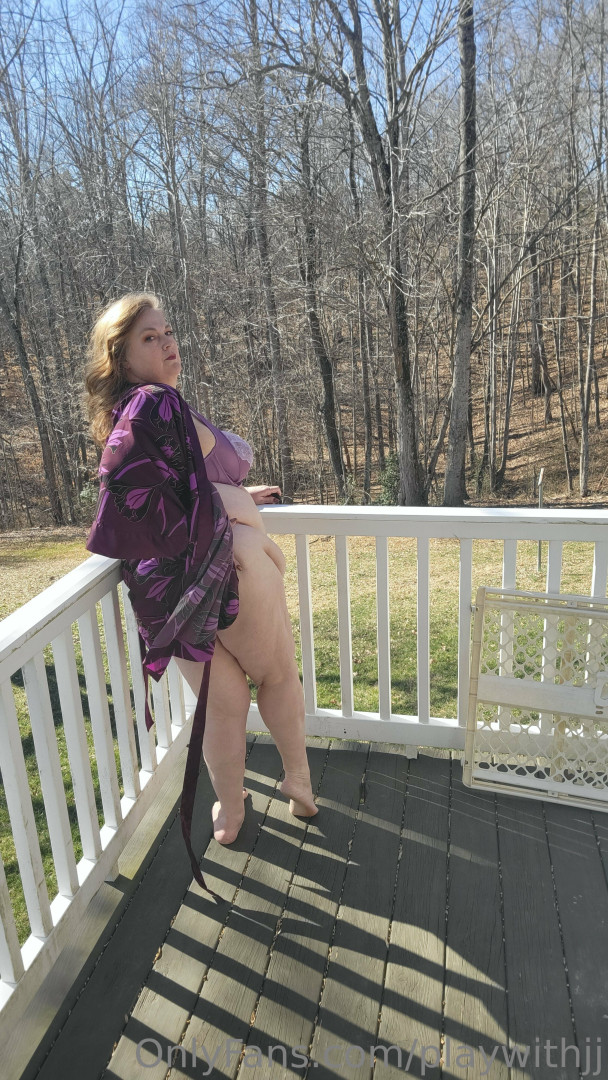 Photo by playwithjj published on July 30,2023 08:49:59 - BestThots