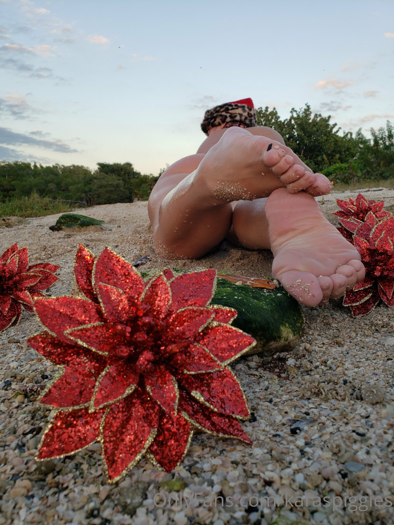 Photo by karaspiggies published on October 30,2023 10:59:56 - BestThots