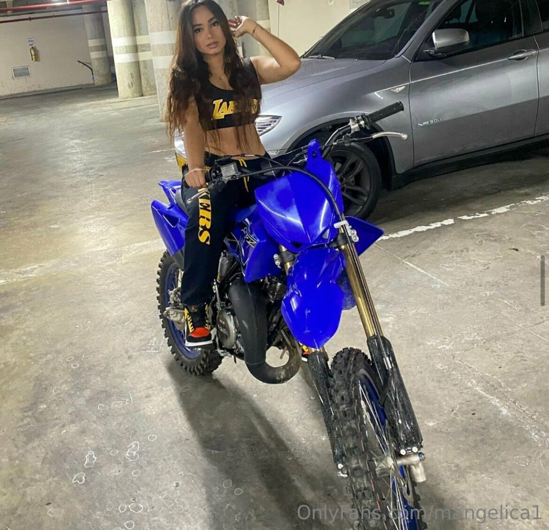 Photo by mangelica1 published on October 30,2023 00:26:03 - BestThots