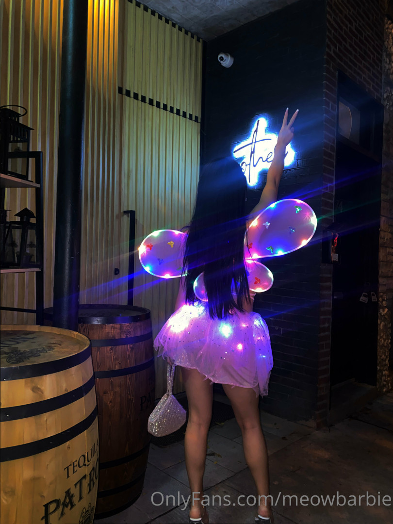 Photo by meowbarbie published on October 29,2023 22:56:14 - BestThots