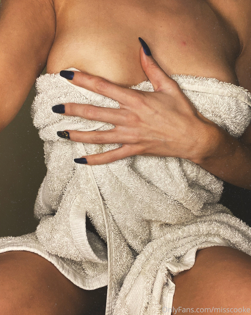 Photo by misscooke published on October 29,2023 21:19:08 - BestThots
